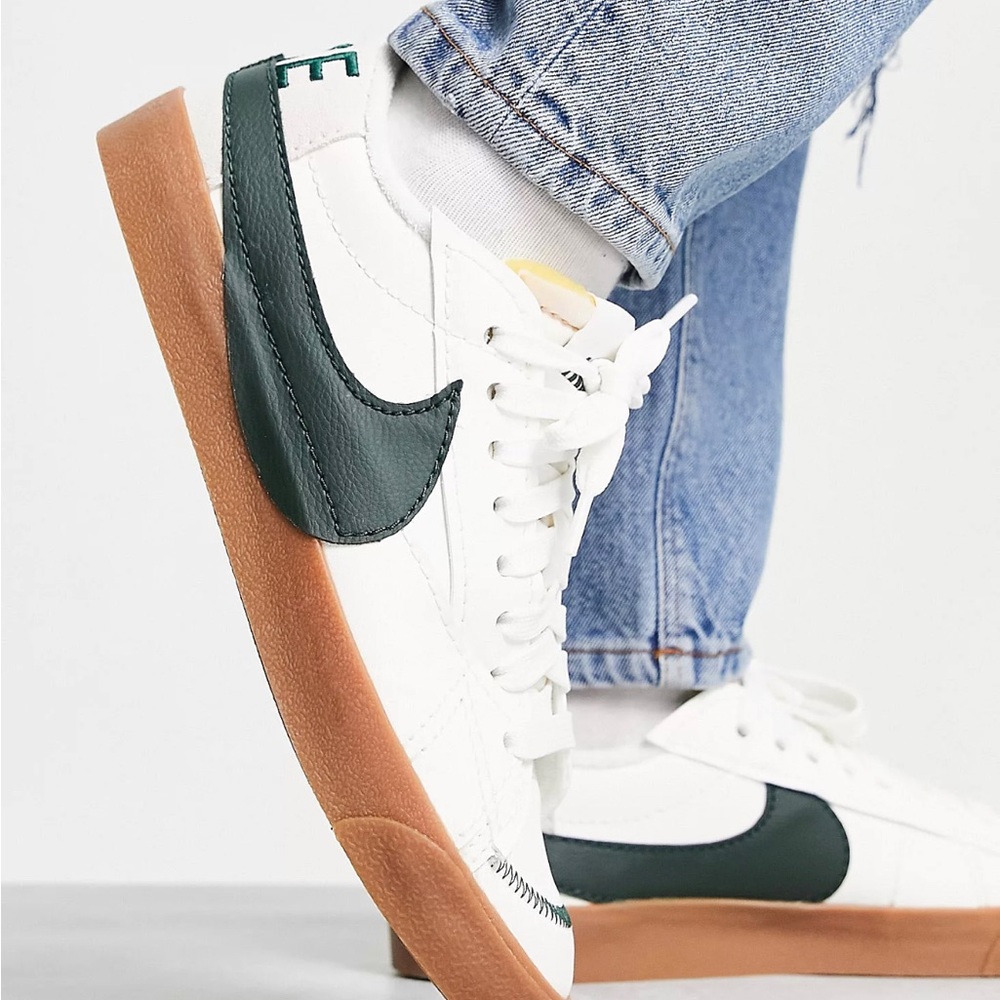 NIKE BLAZER LOW 77 jumbo WNTR sneakers